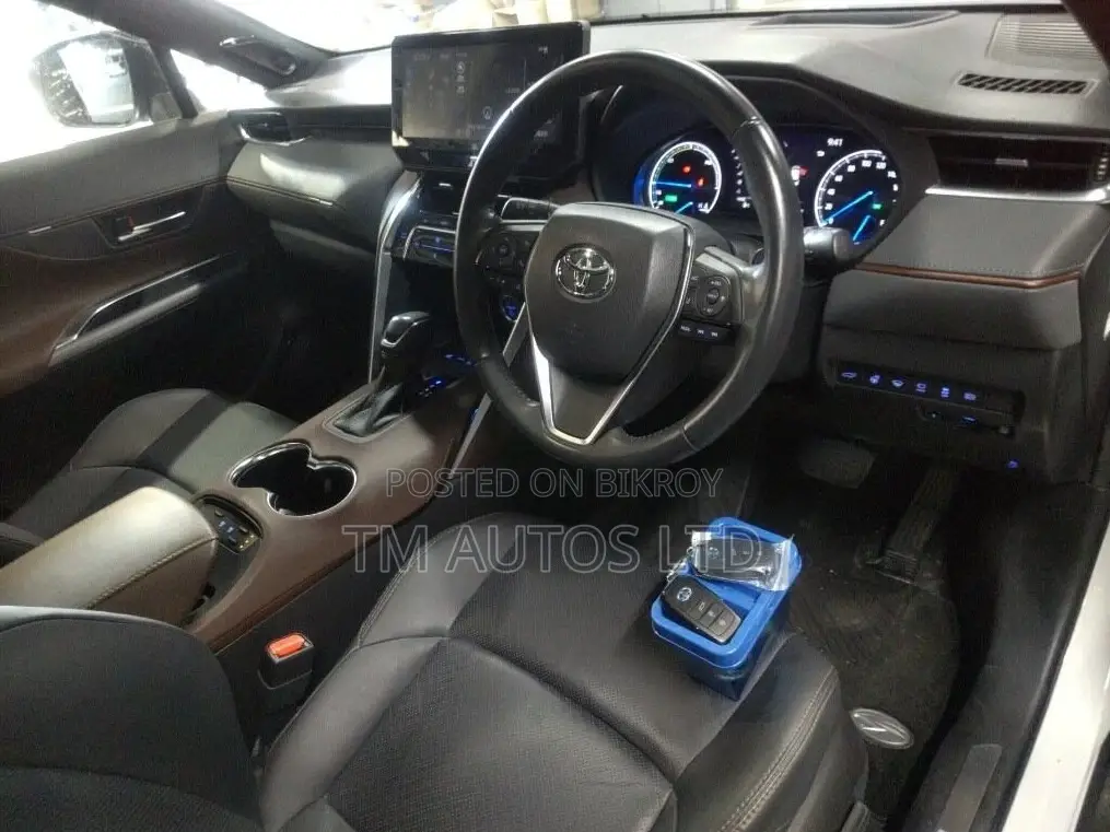 Toyota Harrier Hybrid Z 2021 Pearl