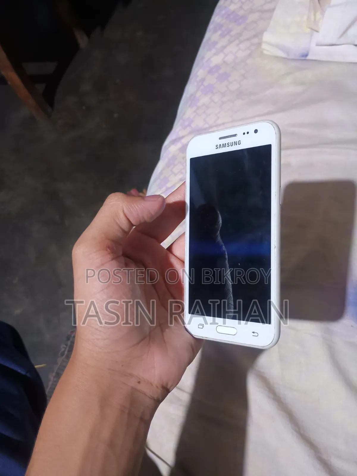 Samsung Galaxy J2 8 GB Gray