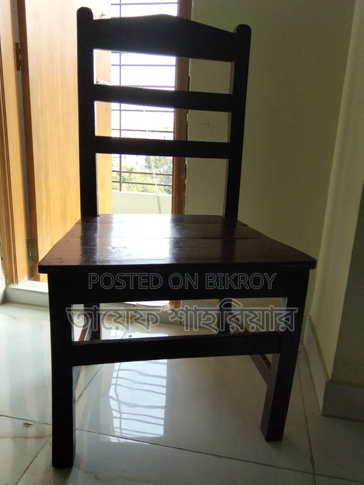 Large (King) Size Wooden Chair