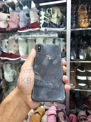 New Apple iPhone XS Max 64 GB Black