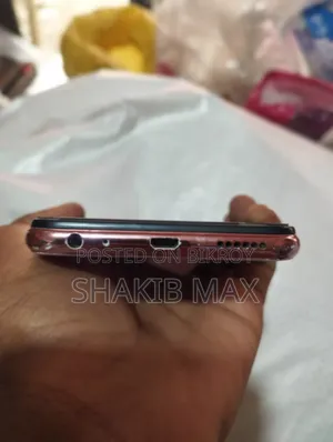 Vivo Y11 32 GB Pink