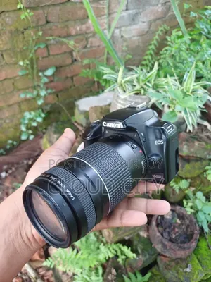 Canon 1000d DSLR Camera With 300mm Zoom Lense