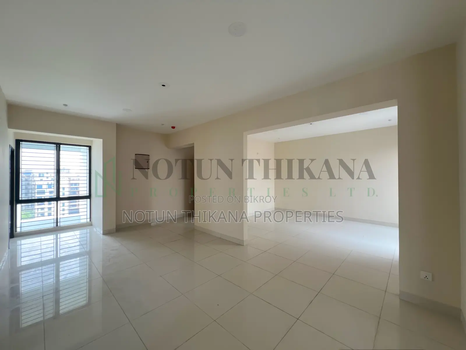 4bdrm Apartment in Basundhara for Rent