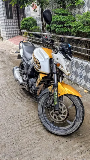 Yamaha FZ 2012 White