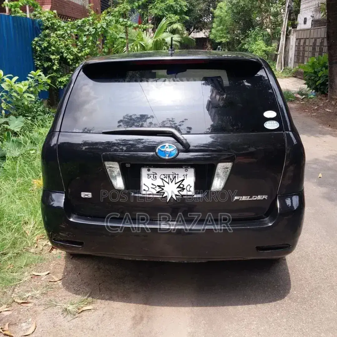 Toyota Corolla Fielder 1.5 Petrol AWD 2005 Black