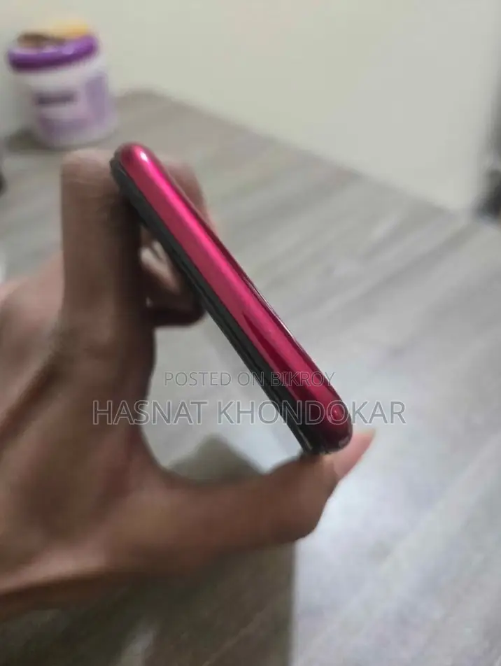 Vivo Y11 32 GB Red