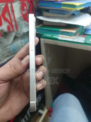 Apple iPhone 13 128 GB White
