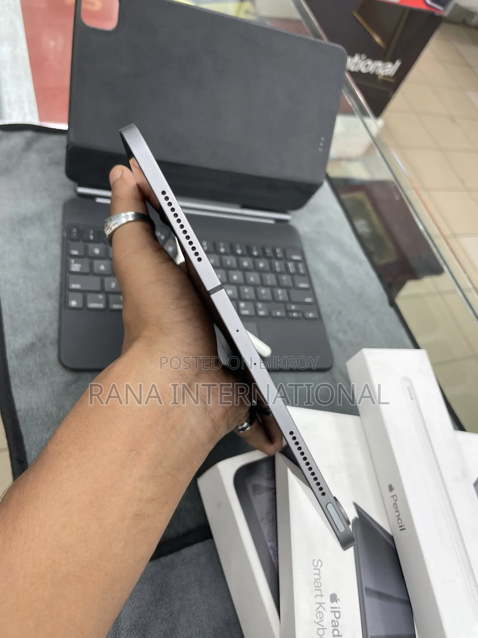 Apple iPad Pro 11 (2018) 256 GB Gray
