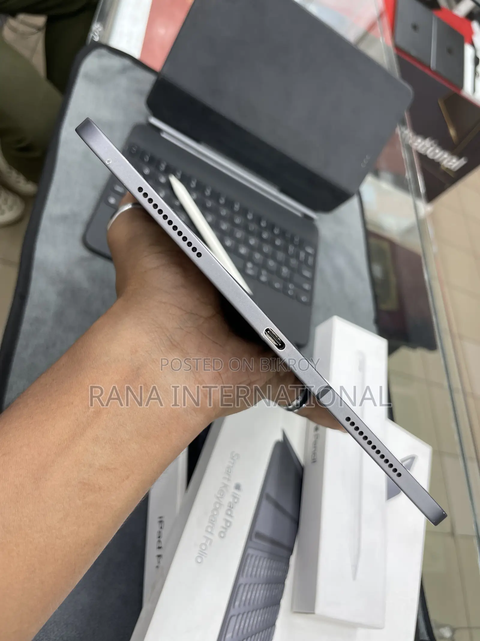 Apple iPad Pro 11 (2018) 256 GB Gray