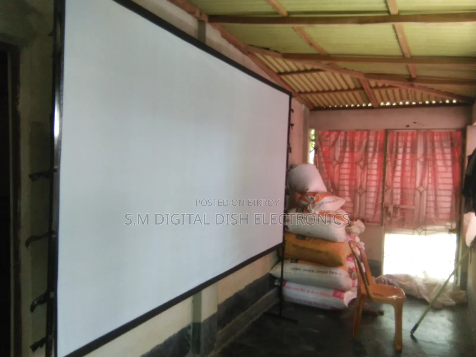 Projector Screen 120 Inch