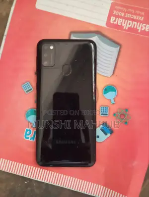 Samsung Galaxy M21 64 GB Black