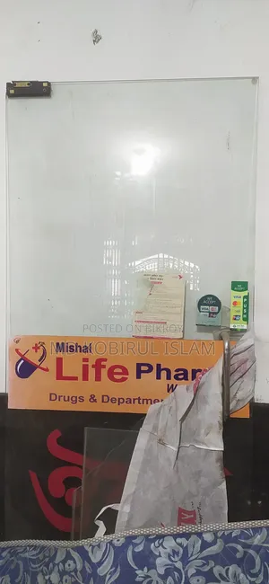 Glass Door and Glass Rack