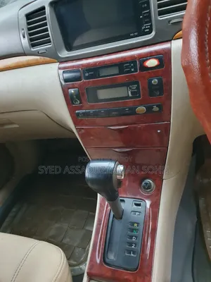 Toyota Corolla 2003 White