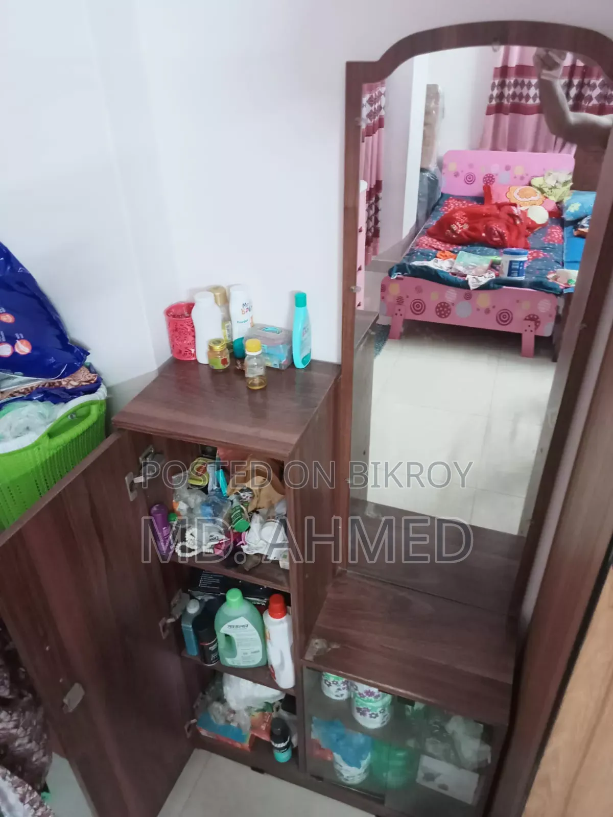 Dressing Table, a high-quality dressing table for you.