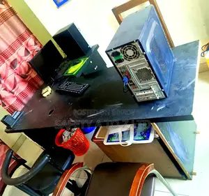 Boss/Executive Table (বস/এক্সিকিউটিভ টেবিল)
