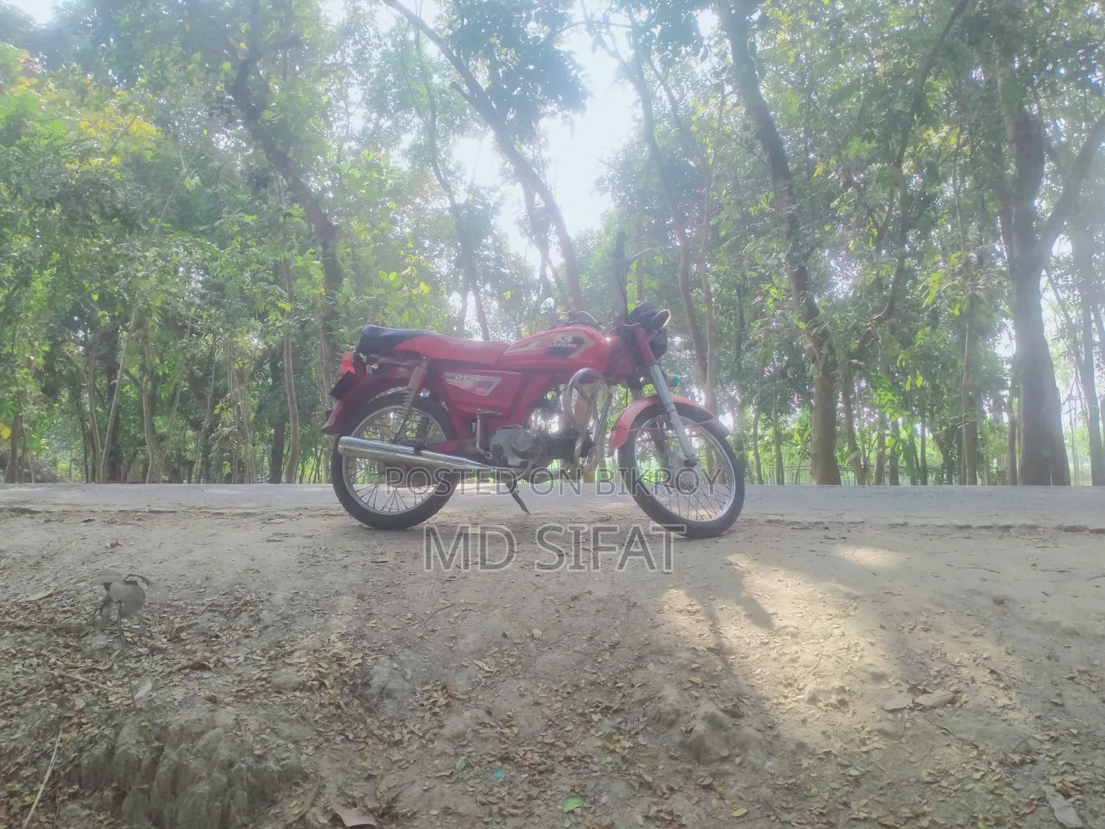 Dayang DY100T-6M 2003 Red