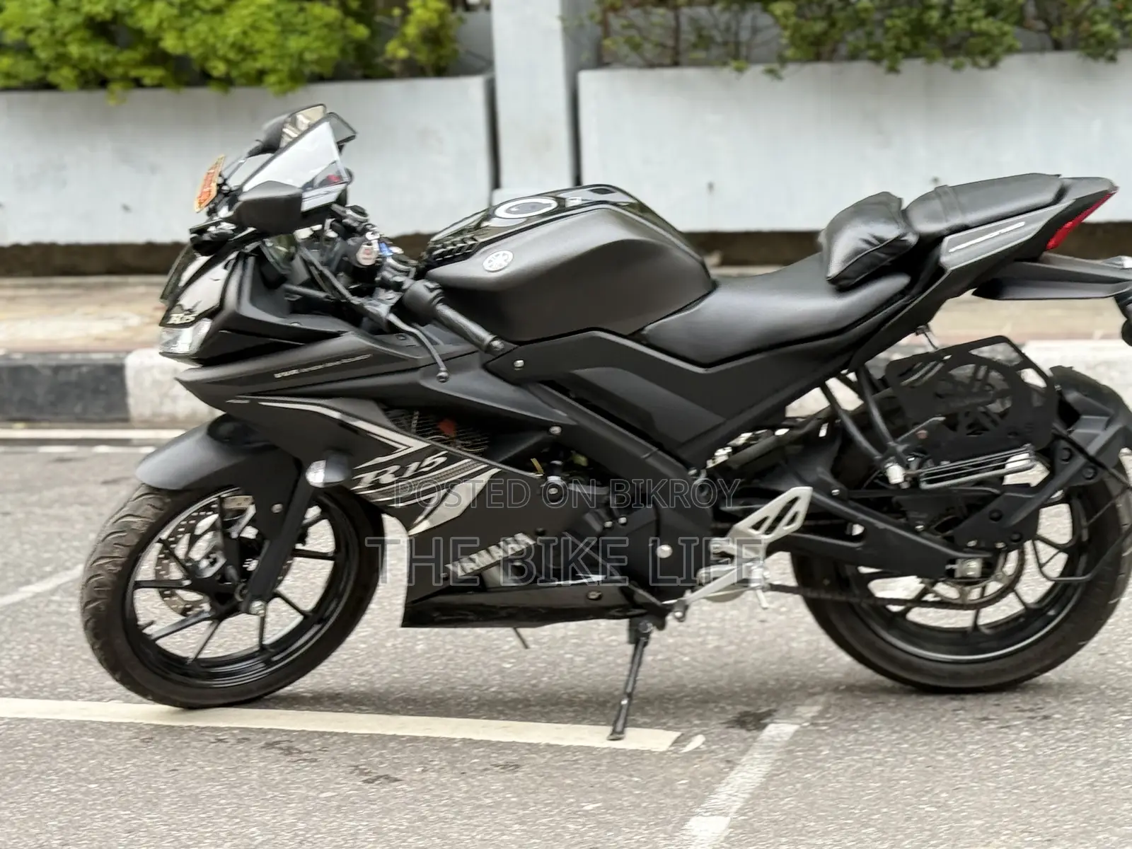 Yamaha YZF-R 2026 ব্ল্যাক