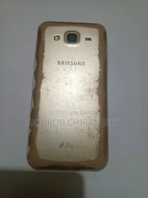 Samsung Galaxy J5 16 GB Gold
