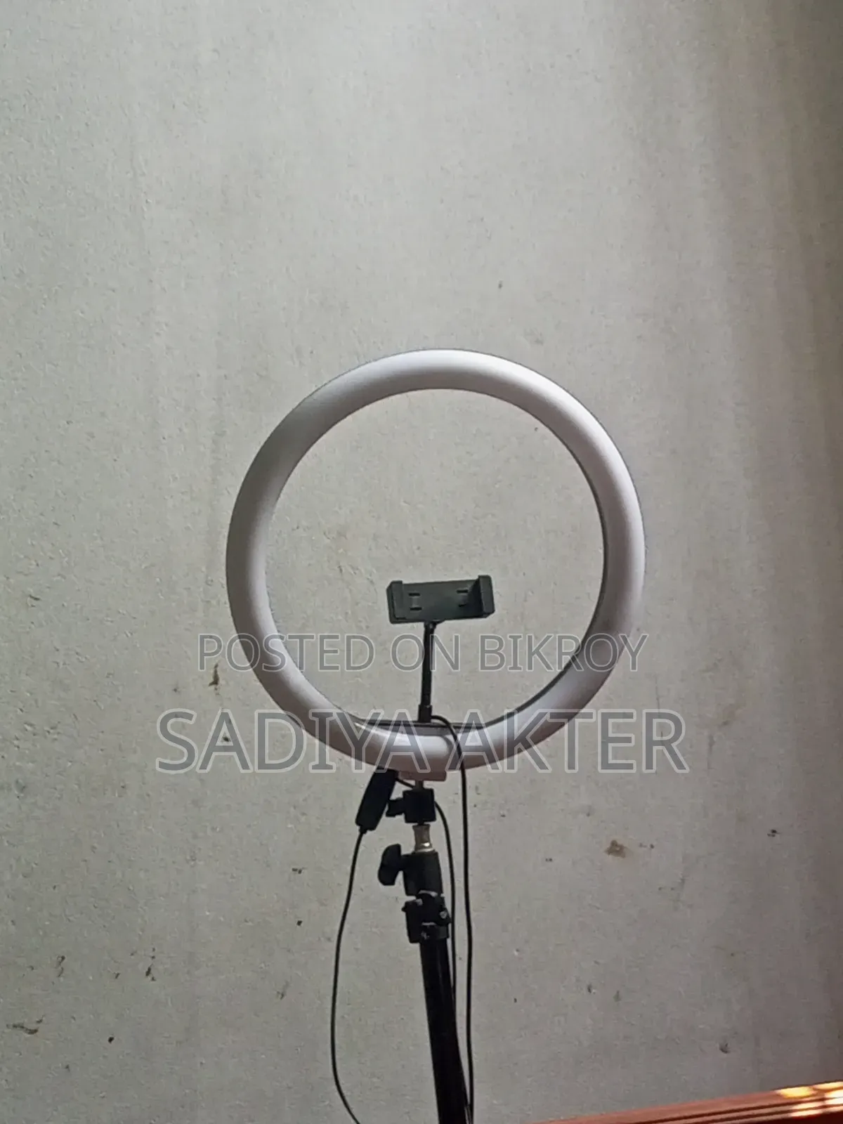 Selling as it is not needed, no issues at all