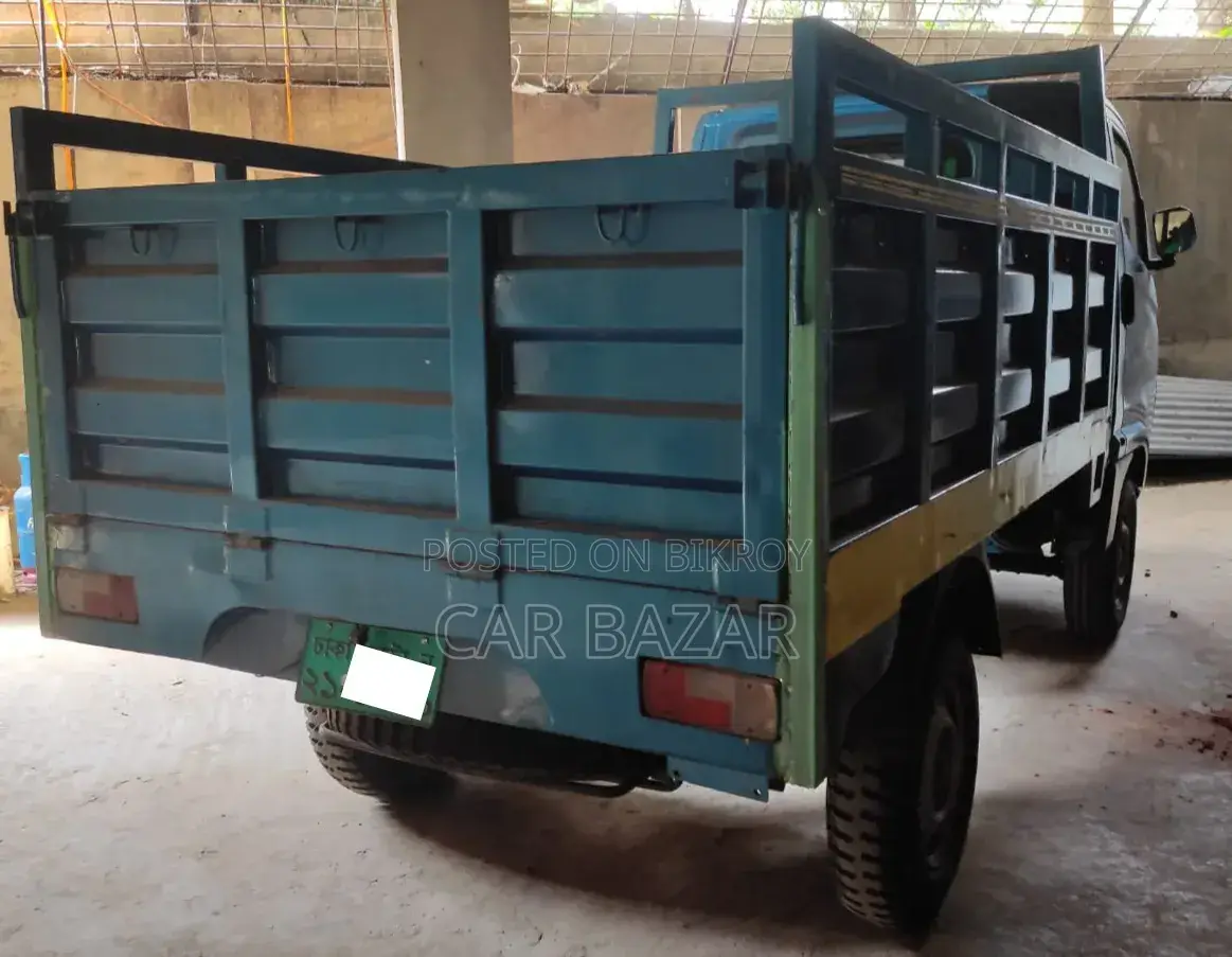 Tata Intra
