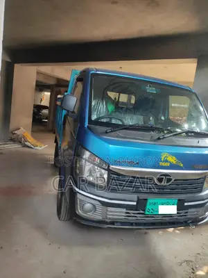 Tata Intra