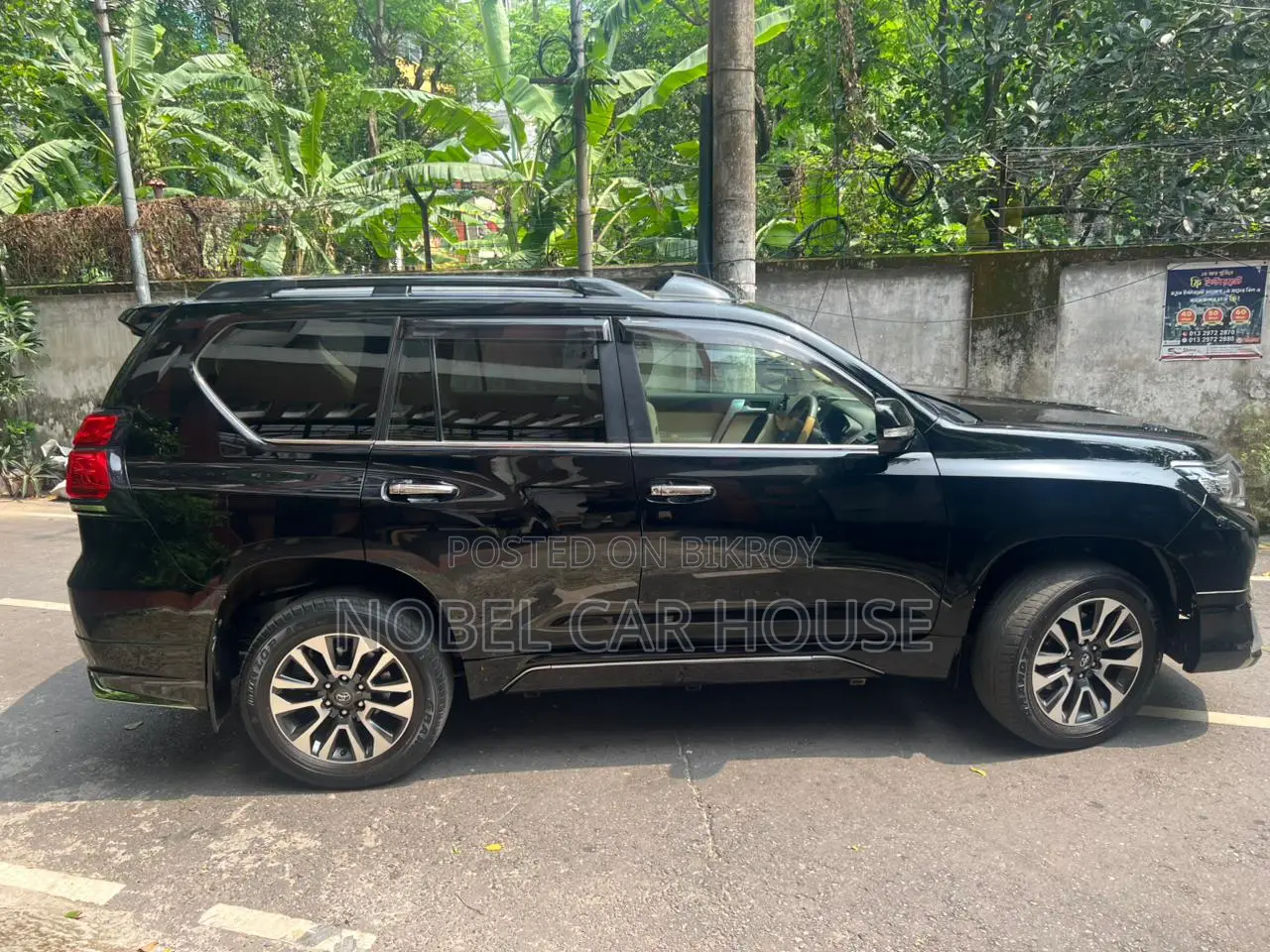 Toyota Land Cruiser Prado 4.0 Petrol TX-L 2022 Black