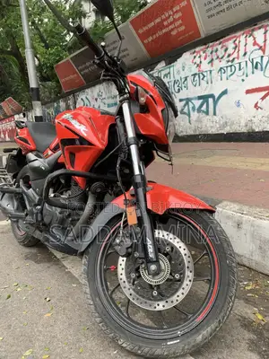 Hero Hunk 2022 Red
