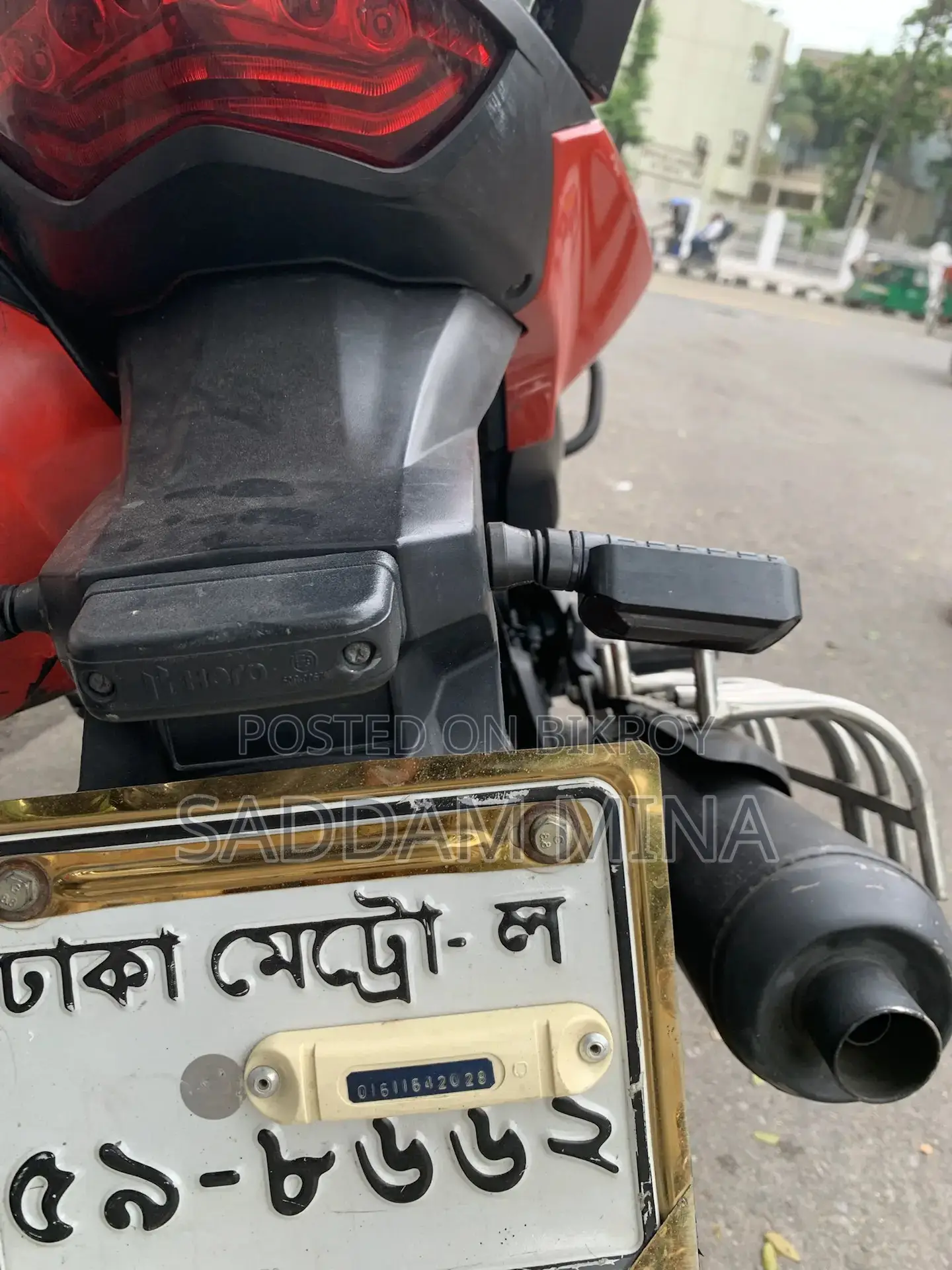 Hero Hunk 2022 Red