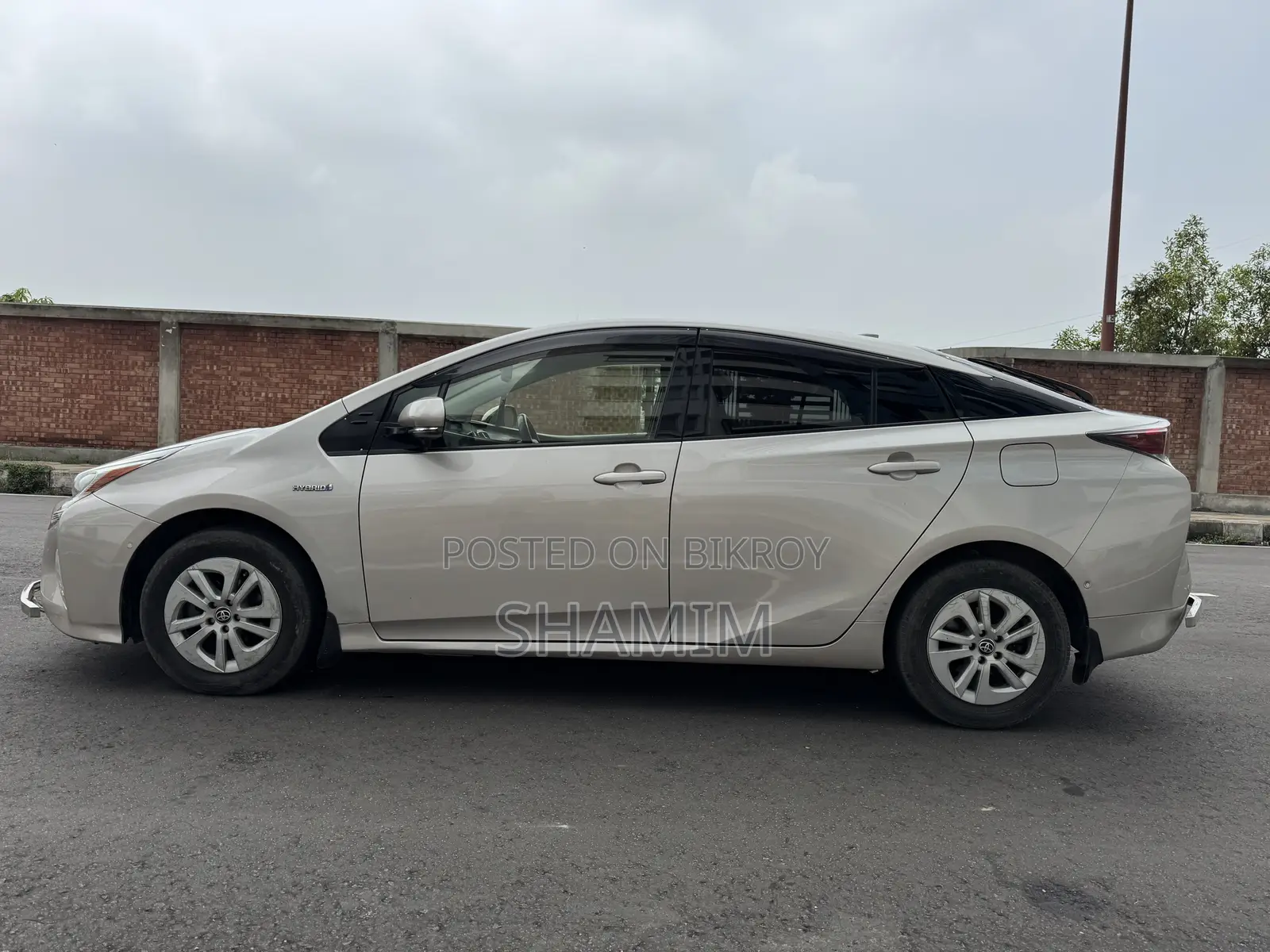 Toyota Prius Four Touring 2018 Beige