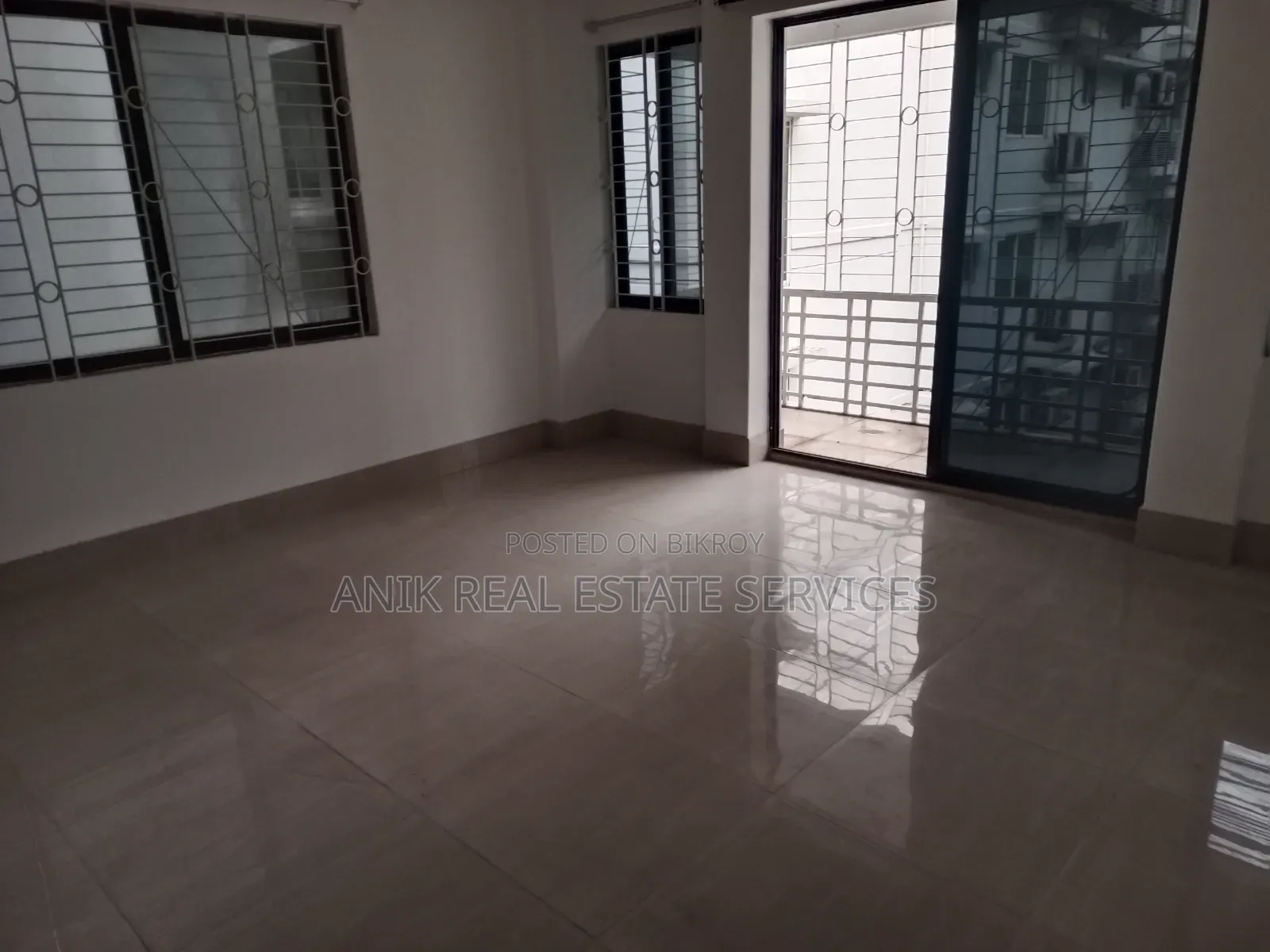 4-bedroom Apartment in Anik Real Estate, Baridhara for Rent
