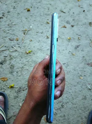 Oppo F15 ২৫৬ জিবি গোলাপি