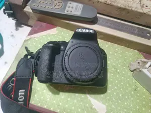 Cannon 1300d With Kit Lens