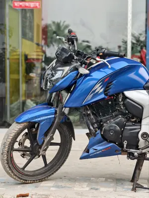 TVS Apache 160 4V 2022 Blue