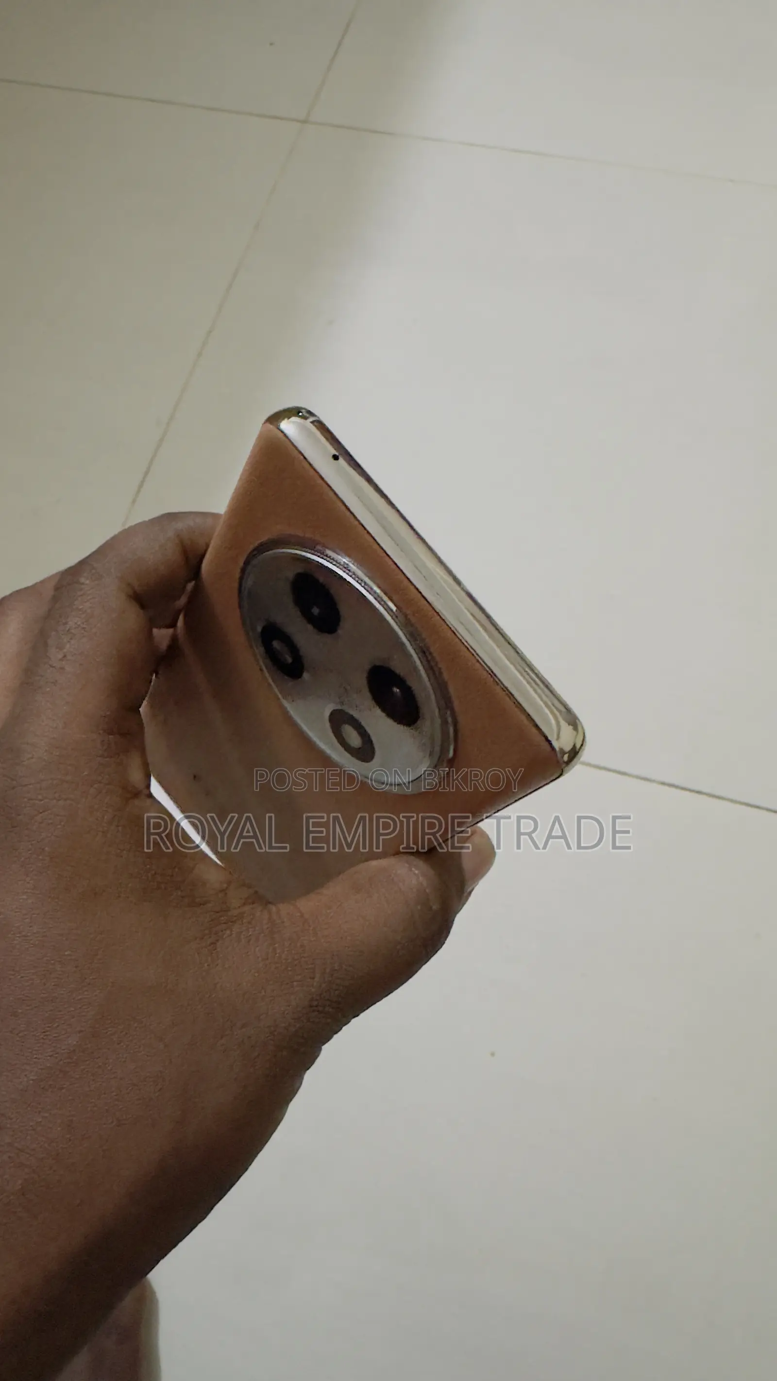 নতুন Oppo A2 Pro 256 GB Bronze