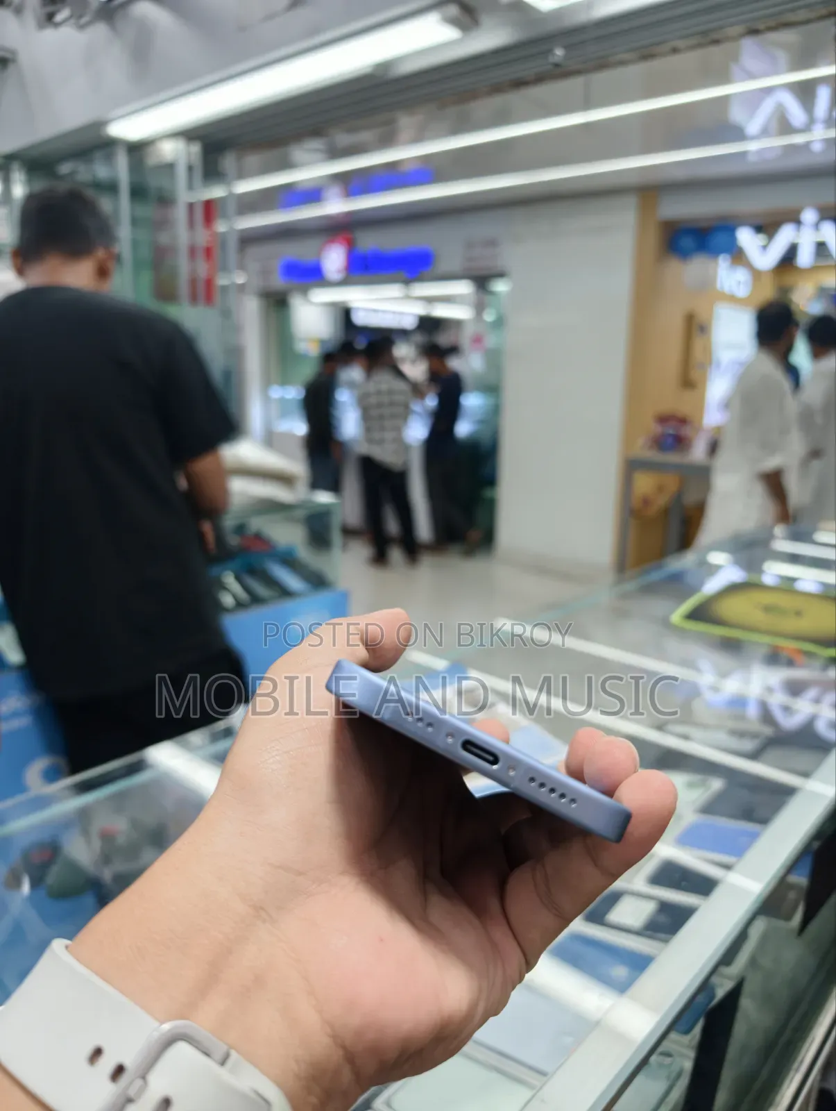 Apple iPhone ১৭ ২৫৬ জিবি ব্লু
