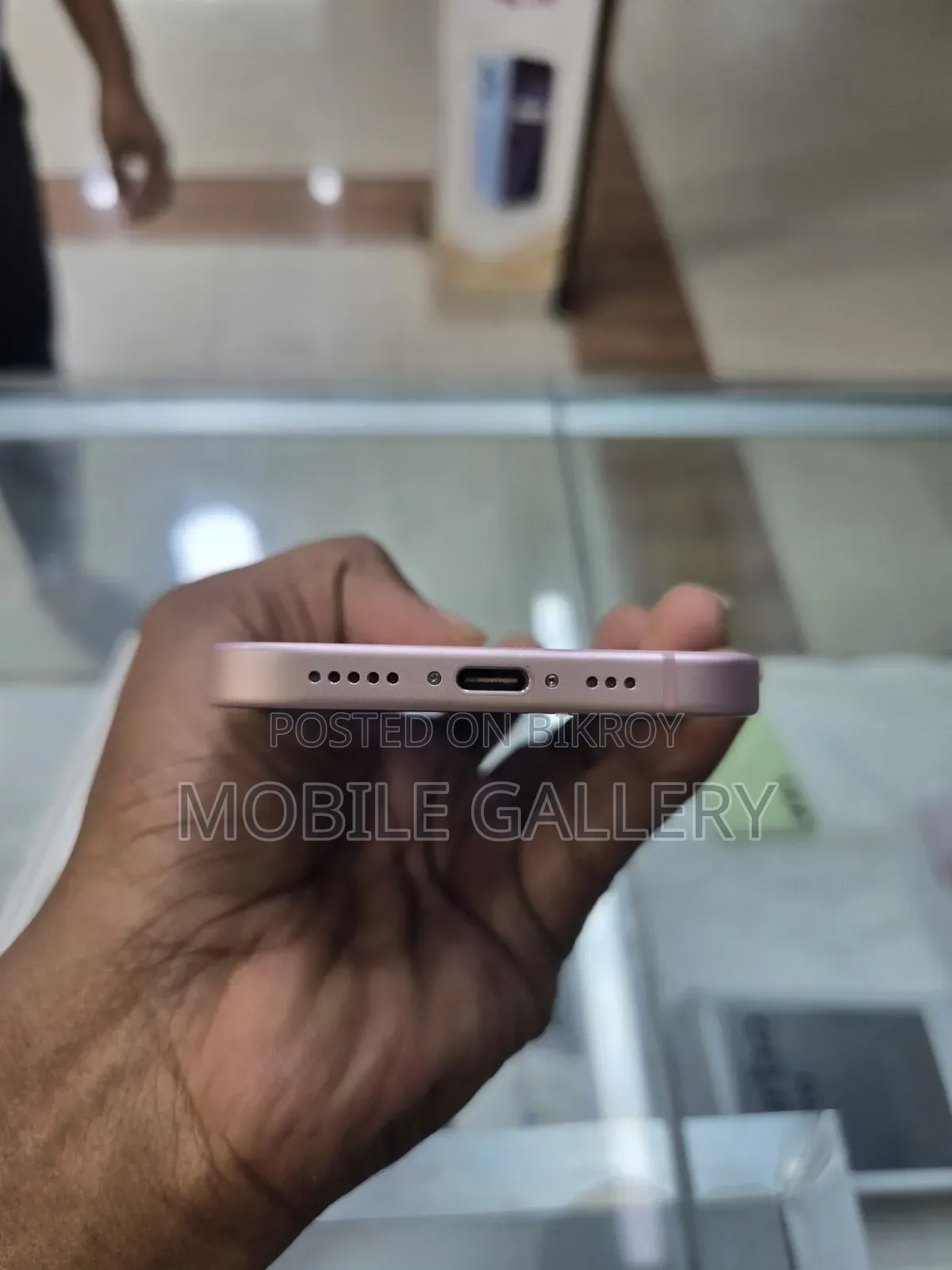 Apple iPhone 15 128 GB Rose Gold