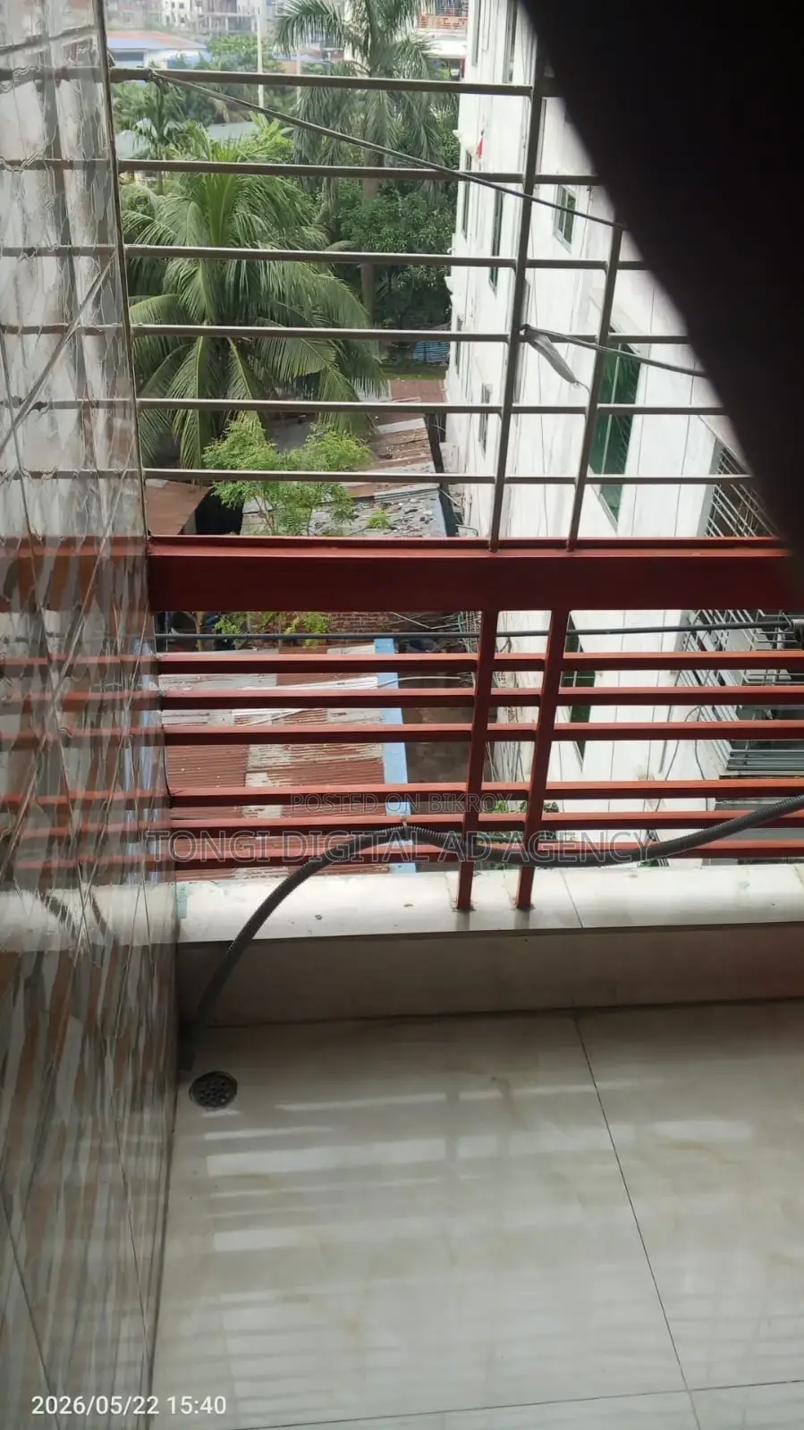 Furnished 3-bedroom Apartment in Belasheshe, Tongi for sale