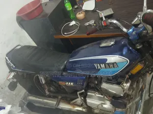 Yamaha 1999 Blue