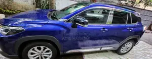 Toyota Corolla Cross 1.8 Hybrid FWD 2021 Blue