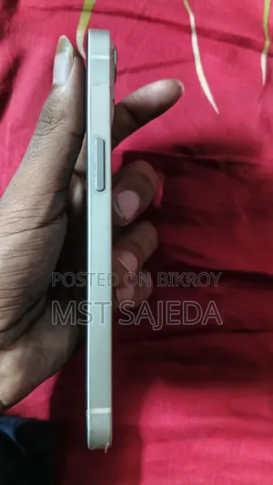 New Apple iPhone 13 128 GB White