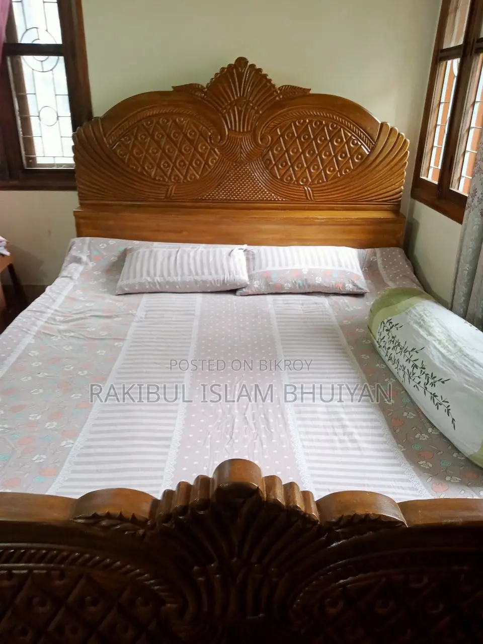 ৬' ফিট বাই ৭' আকাশি কাঠের মজবুত সুন্দর খাট