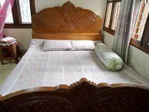 ৬' ফিট বাই ৭' আকাশি কাঠের মজবুত সুন্দর খাট