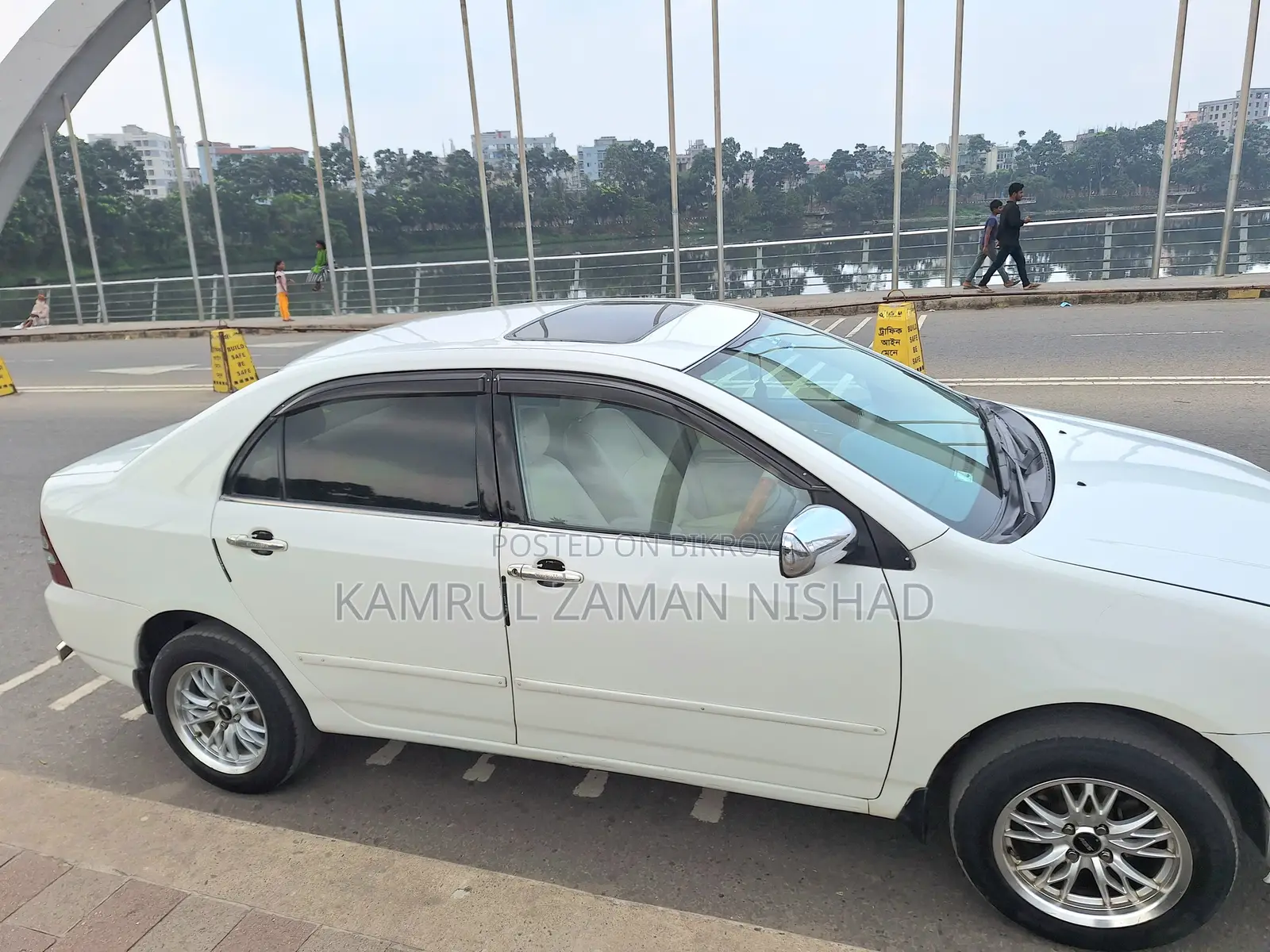 New Toyota Corolla Sedan 2001 White