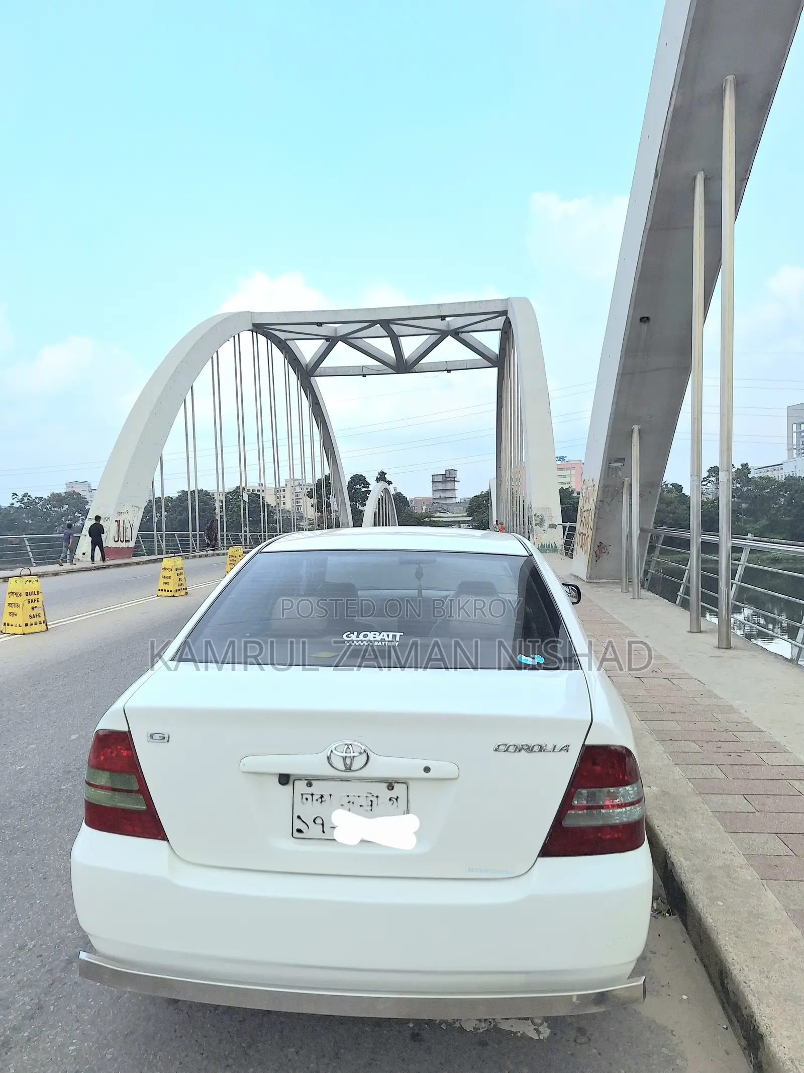 New Toyota Corolla Sedan 2001 White