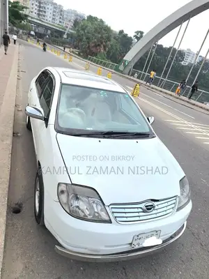 New Toyota Corolla Sedan 2001 White