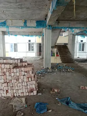 কাজীপাড়ায় ৪ বেডরুমের ফার্নিশড অ্যাপার্টমেন্ট বিক্রয়ের জন্য