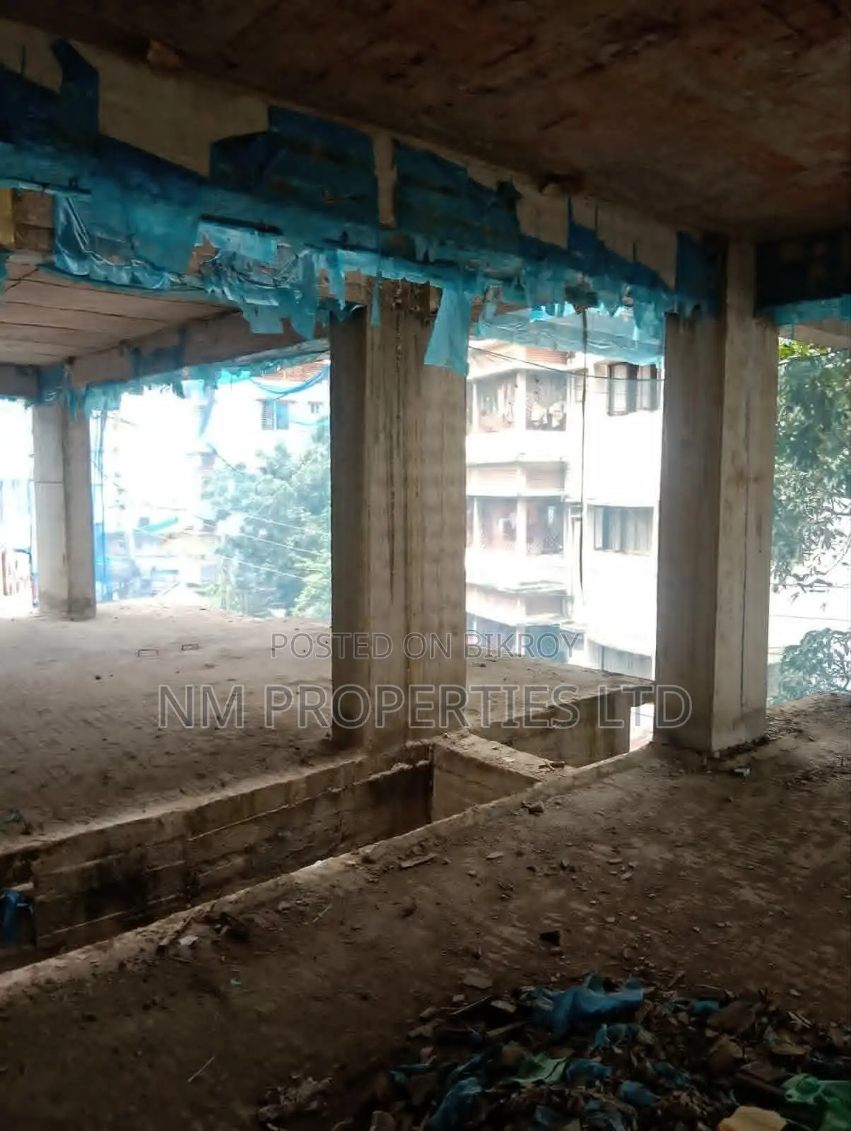 কাজীপাড়ায় ৪ বেডরুমের ফার্নিশড অ্যাপার্টমেন্ট বিক্রয়ের জন্য