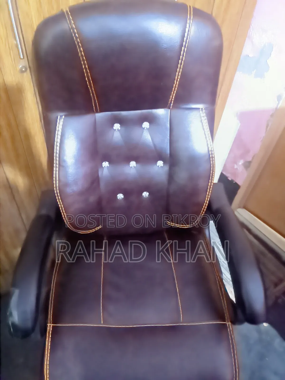 Almost New Condition Office Chair. One Month Use Only.