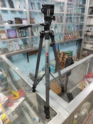 Braun 3000। Mobile and Camera Tripod Stand