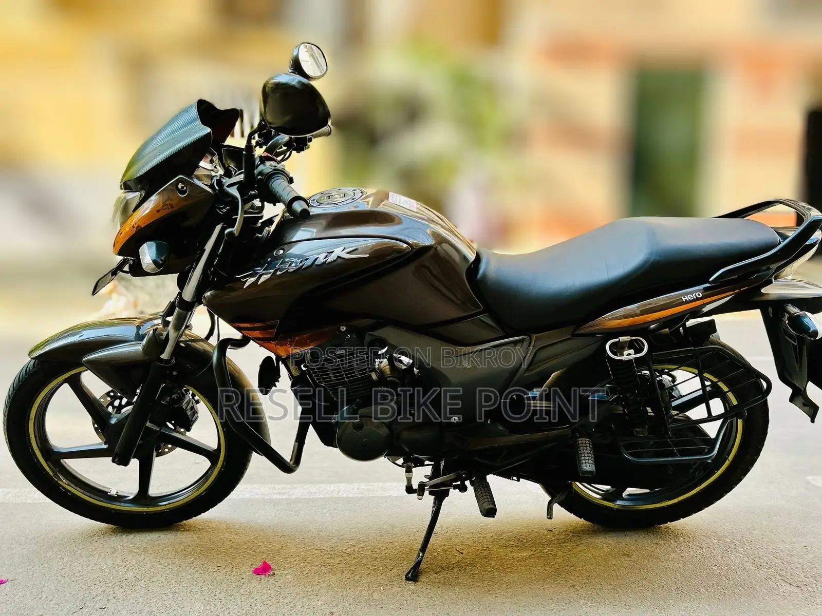 Hero Hunk ২০১৮ ব্ল্যাক